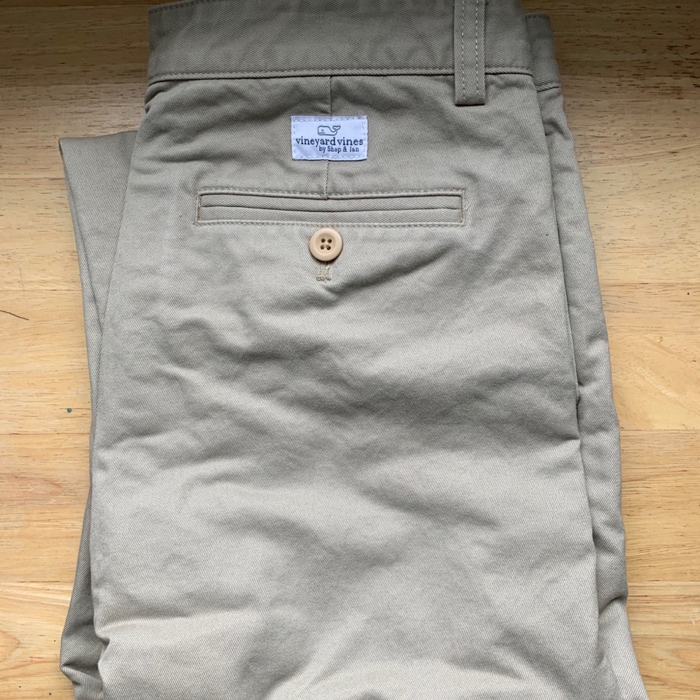 Vineyard Vines Khaki Pants